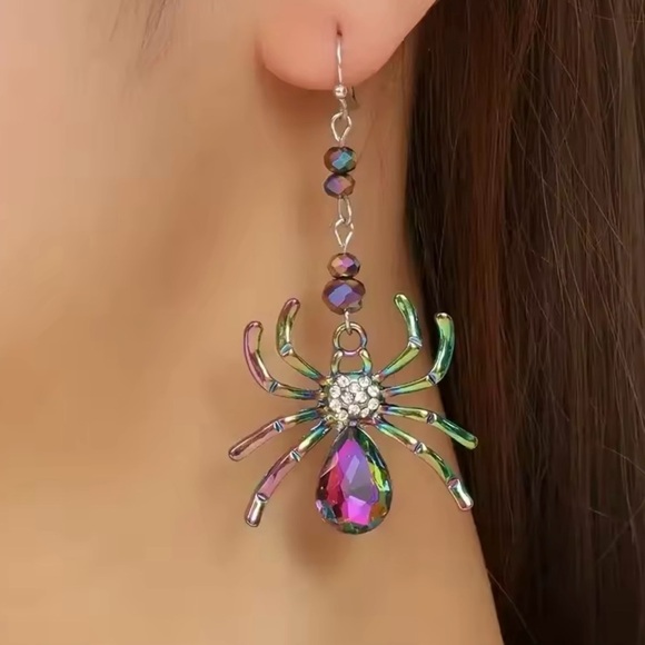 Spider Drop Earrings - Picture 1 of 4